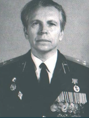 КУЗЬМИН Михаил Иванович